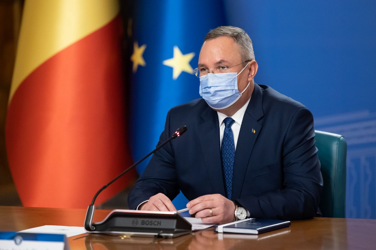 A miniszterelnök kedden kérte fel a bukaresti Nemzetvédelmi Egyetem etikai bizottságát, hogy vizsgálja meg a 2003-ban megvédett doktori disszertációját •  Fotó: Gov.ro