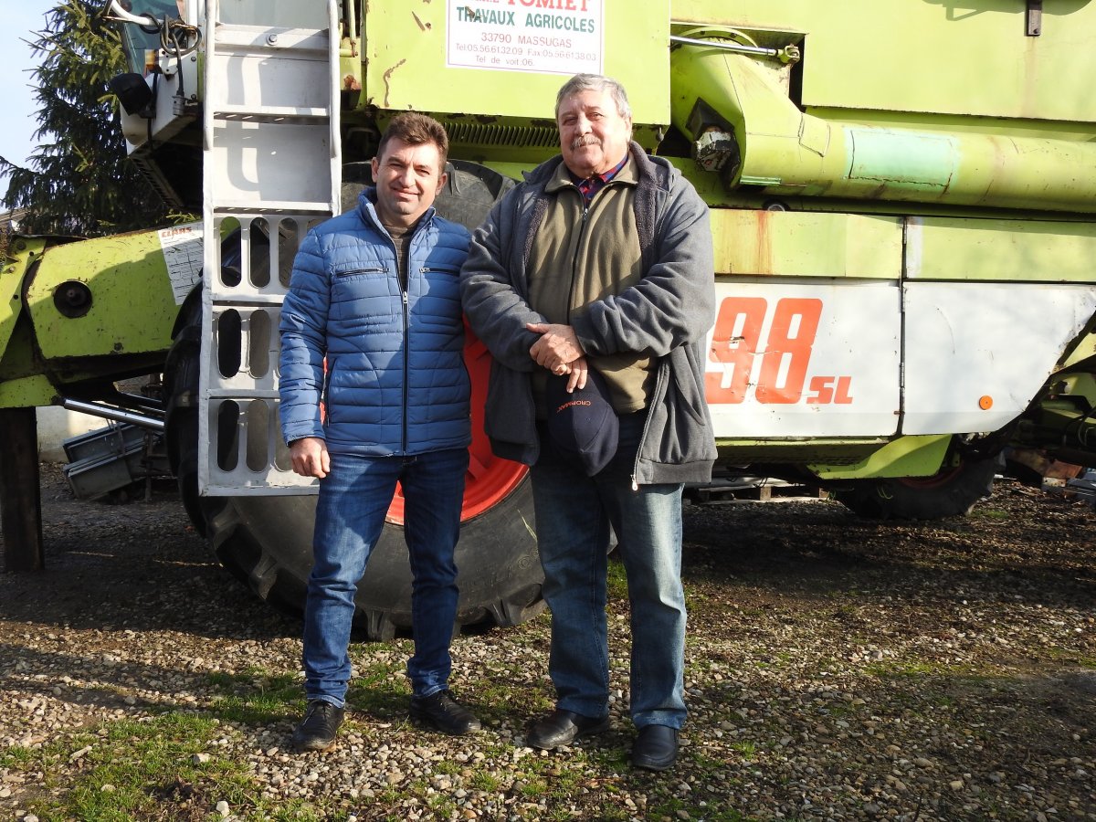 Oláh József és Bărțan Gábor bihari agrárvállalkozók szerint sokan nem fogják bírni a többletbefektetést •  Fotó: Makkay József
