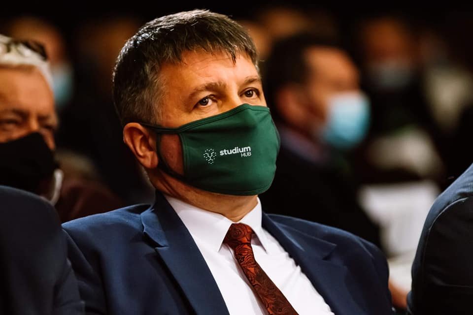 Vass Leventének nem sikerült megszorongatnia ellenfelét •  Fotó: Veress Szabolcs/RMDSZ