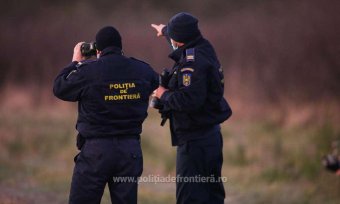 Gyalog, a mezőn át akart átkelni a román–magyar határon hat marokkói, de a román határrendészek résen voltak