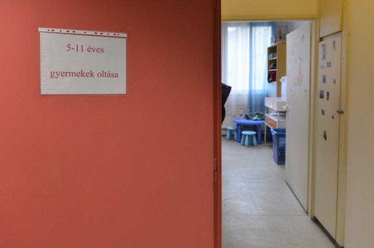 Ennyi gyerek kapott eddig oltást Hargita és Maros megyében