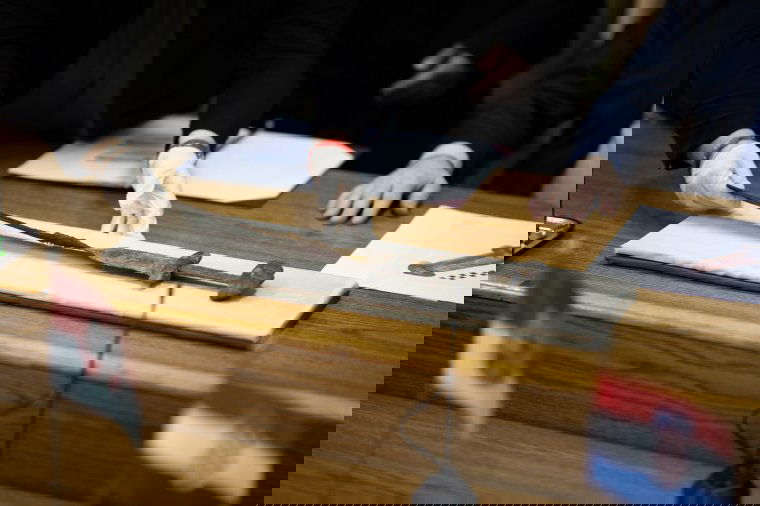 Mintegy ezerkétszáz éves kard került elő Magyarországon