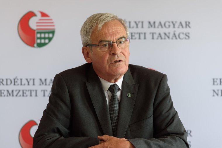 Tőkés László szerint magyarok és románok közös érdeke a népességfogyás megállítása