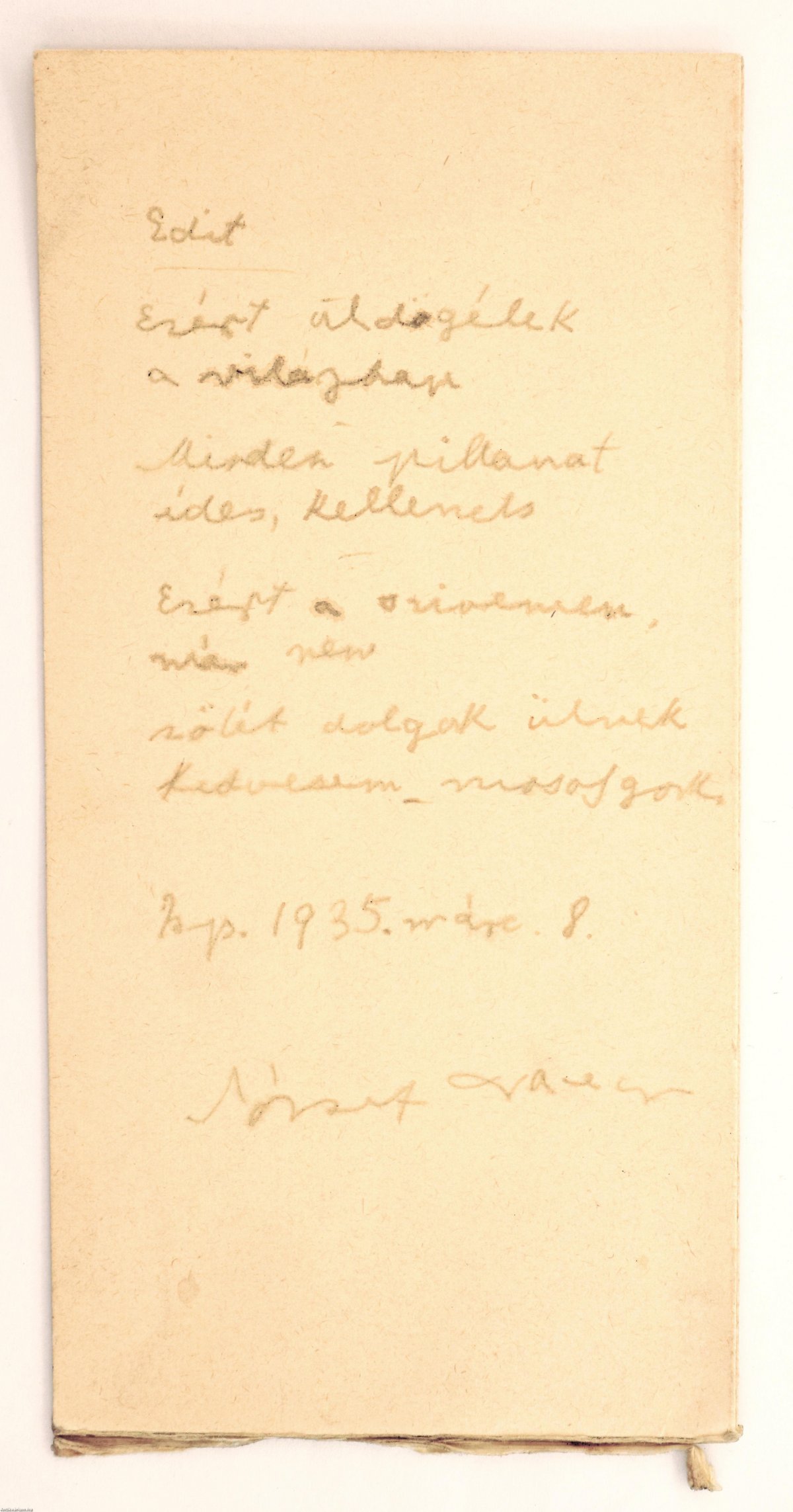 •  Fotó: antikvarium.hu