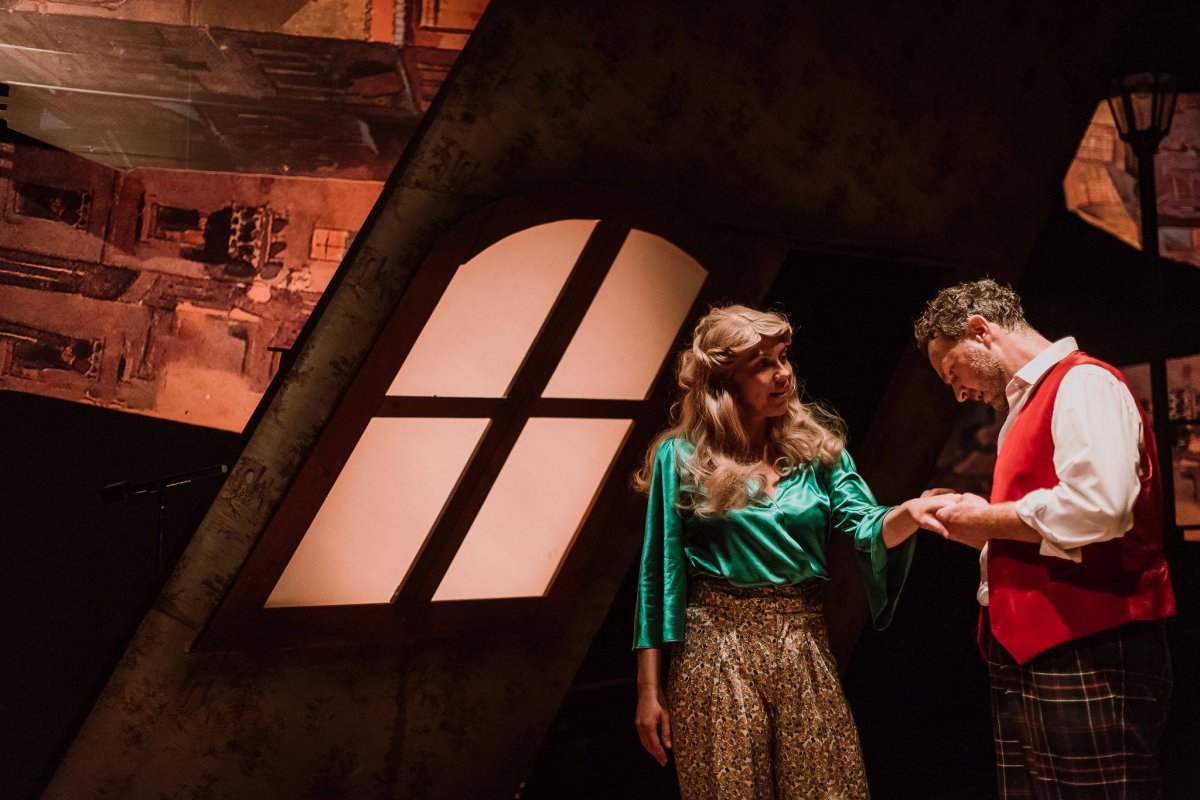 Az Abszint című előadás a vásárhet élőben és online is követheti a közönség •  Fotó: Bereczky Sándor - Marosvásárhelyi Nemzeti Színház