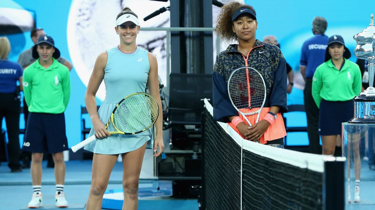 Jennifer Bradynek (balra) nem sok esélye volt Naomi Oszakával szemben •  Fotó: Australian Open/Facebook