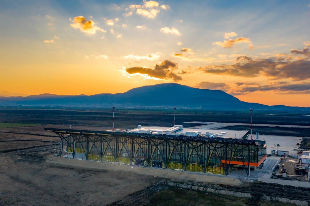 •  Fotó: Facebook/Aeroportul Internațional Brașov