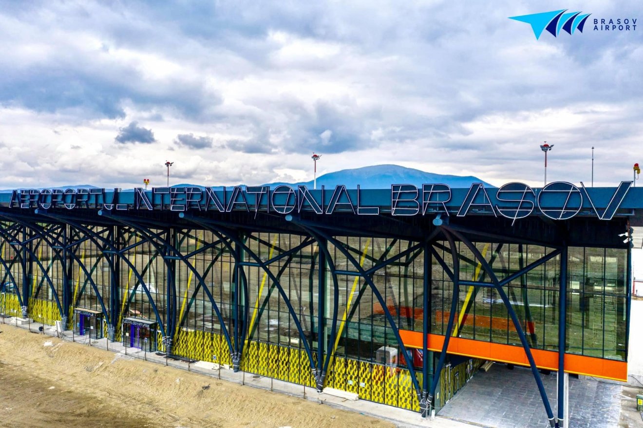 •  Fotó: Facebook/Aeroportul Internațional Brașov