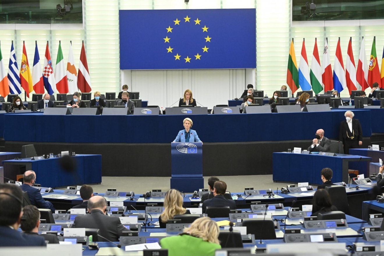 •  Fotó: Facebook/ European Comission
