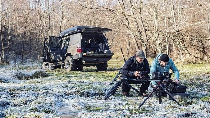 A stáb a forgatások nyomán kezdett tudatosabban viszonyulni a természethez, a filmek készítése alatt nagyon sok mindent tanult •  Fotó: Kató Zsolt