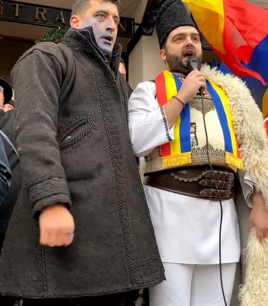 •  Fotó: Képernyőfelvétel