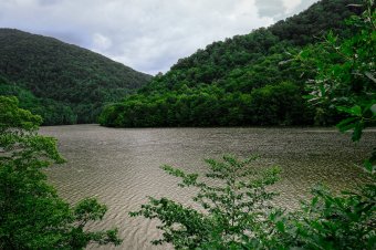 Megölte a feleségét, majd öngyilkos lett egy férfi Kolozs megyében