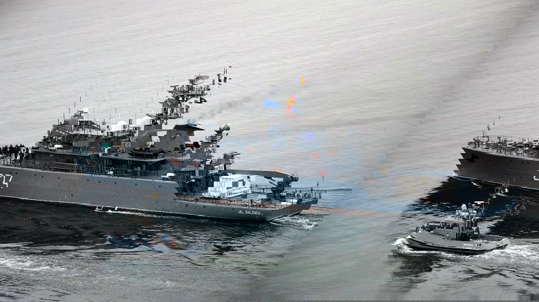 Tengeri aknát észleltek a román parttól 70 kilométerre, a megsemmisítési akció sikerrel zárult