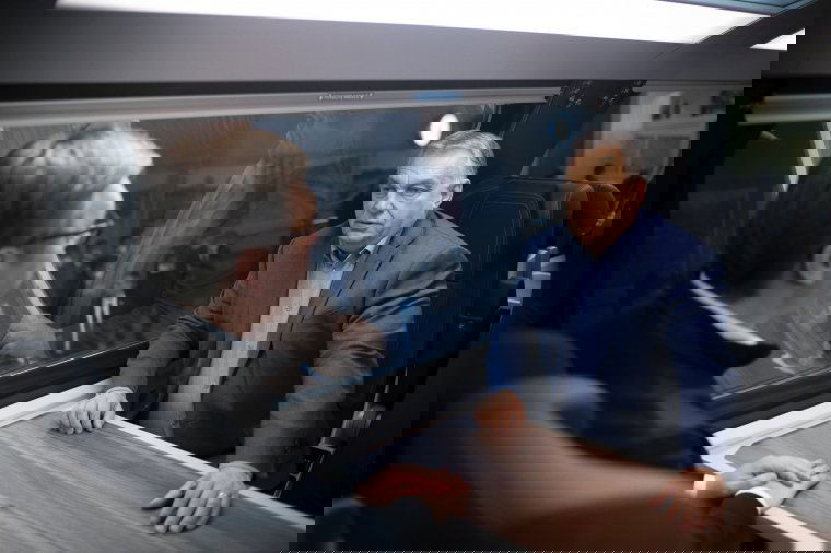 Orbán Viktor Újvidéken: meg fogjuk őrizni a békét