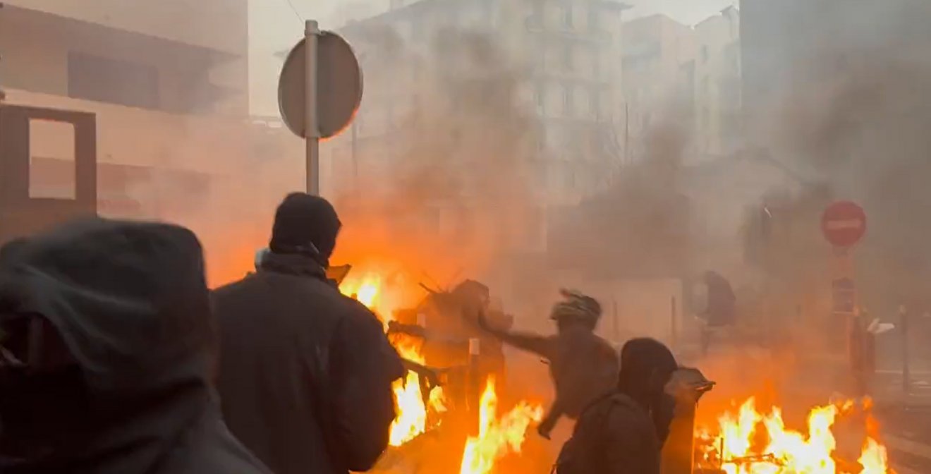 •  Fotó: Képernyőfelvétel