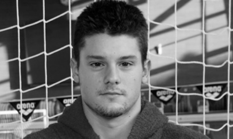 Meccs közben vesztette életét egy nagyváradi születésű vízilabdázó