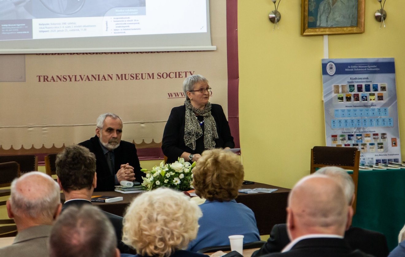 Bitay Enikő Keszeg Vilmos néprajzkutató professzort váltja a tisztségben •  Fotó: Facebook/EME Műszaki Tudományok Szakosztálya