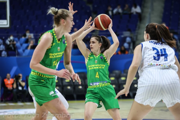 Sporttörténelmi győzelmet arattak Fegyverneky Zsófiáék, megnyerte a Sopron a kosárlabda Euroligát