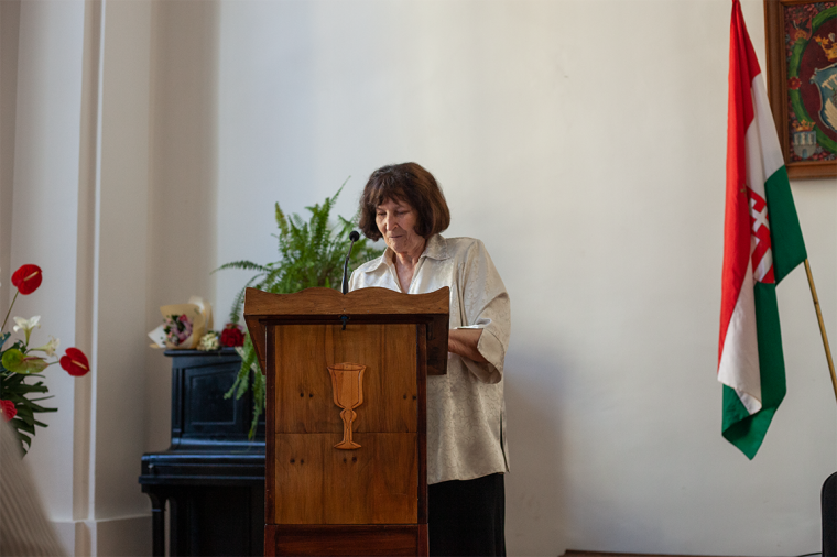 Házsongárdi múltunk őrzője – beszélgetés a Magyar Érdemrend tisztikeresztjével kitüntetett Gergelyné Tőkés Erzsébettel