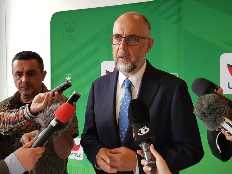 Kelemen Hunor: a koalícióban nem a honatyák, hanem a helyi önkormányzati dolgozók fizetésemeléséről volt szó