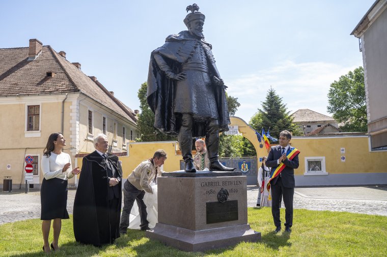 Egységnapok Gyulafehérváron: minden magyar számít – az egész Kárpát-medencéből együtt ünnepeltek a reformátusok