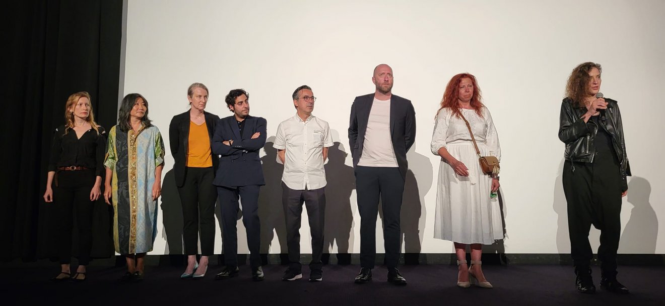 Mariupolis 2 című film stábja a rendező nélkül •  Fotó: Facebook/ Edvinas Pukšta