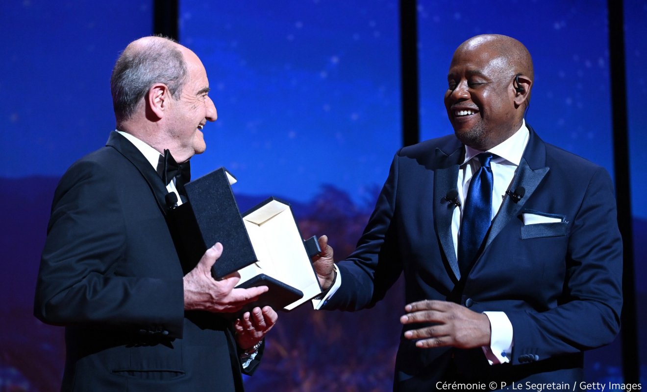 Az est nemzetközi sztárja az idén 60 éves Forest Whitaker Oscar-díjas amerikai filmszínész volt, aki tiszteletbeli Arany Pálma-díjat vehetett át az életművéért •  Fotó: Facebook/Festival de Cannes