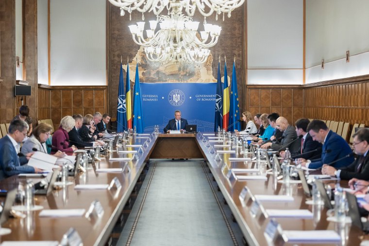 Politikai csörte a bukaresti koalícióban a nyugdíjakról, a PSD és a PNL is magának vindikálja a juttatás emelését