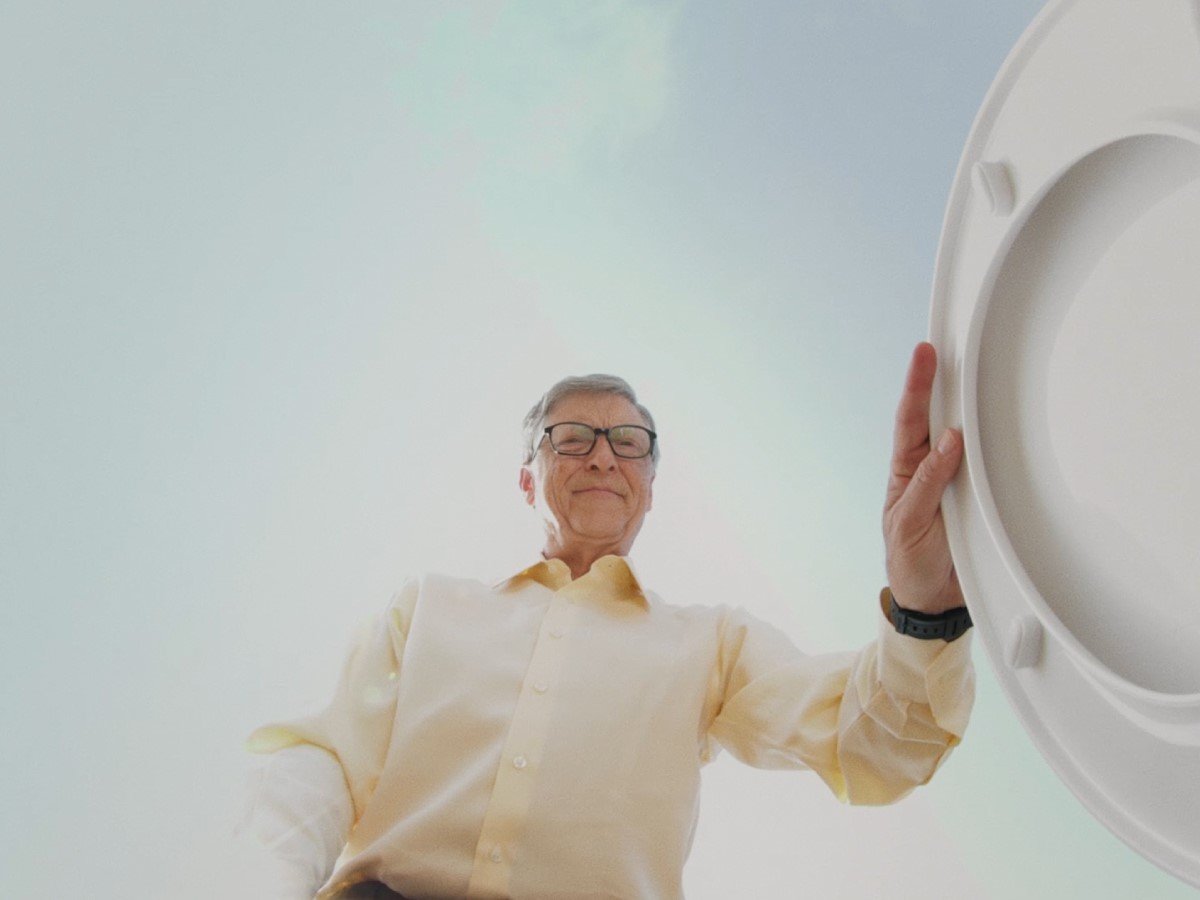 Bill Gates a WHO állandó költségvetésének 10 százalékát fedezi •  Fotó: Facebook/Bill Gates