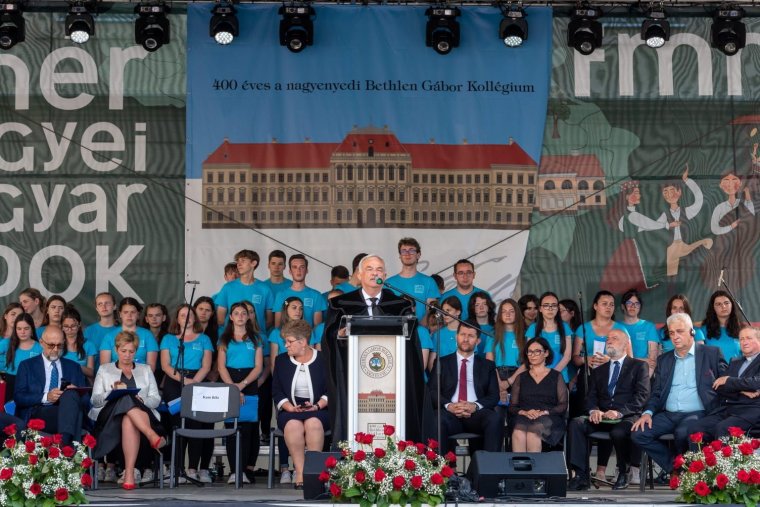 Semmi nem tudta felemészteni a 400 éves nagyenyedi Bethlen Gábor Kollégium sikertörténetét