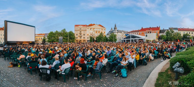 Filmünnep a kincses városban: Filmezz, ne háborúzz! felszólítással vette kezdetét a 21. TIFF