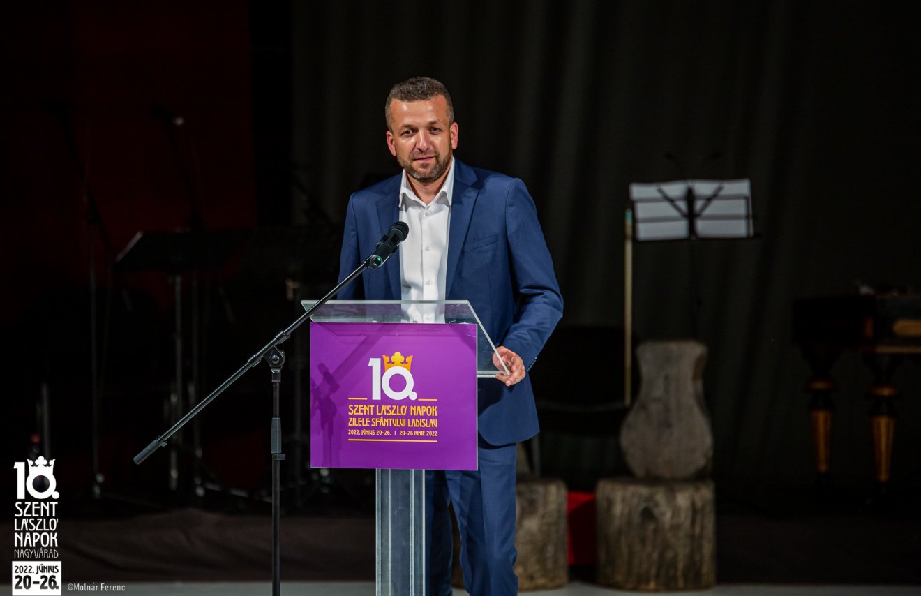 Florin Birta polgármester szerint a Szent László Napok által otthon érzik magukat a város polgárai •  Fotó: Molnár Ferenc/Szent László Napok