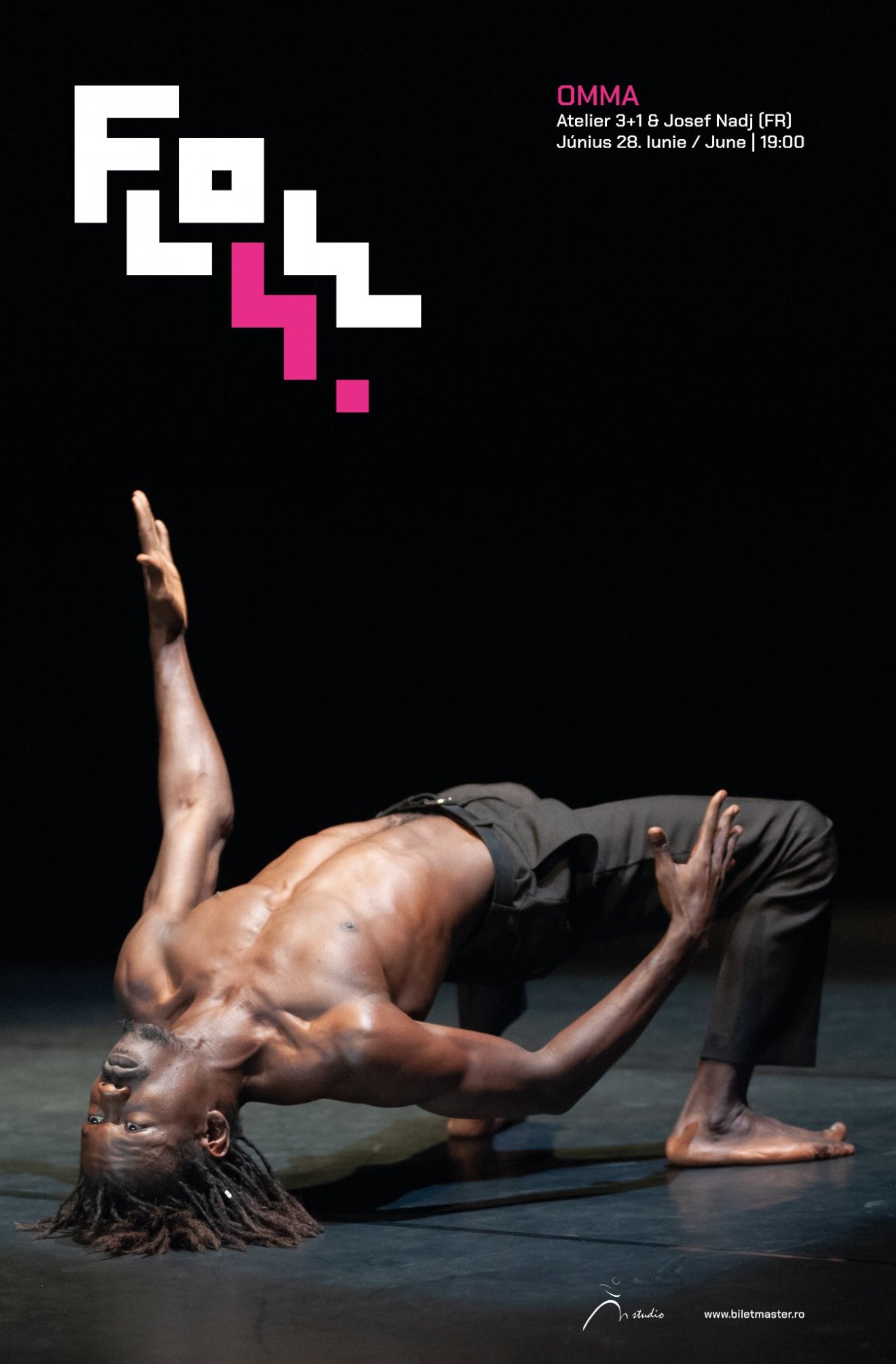 Josef Nadj koreográfus az előadásról: „elválasztottuk magunkat egy eredettől, egy eredet történettől, amelynek terhétől azóta sem tudunk szabadulni” •  Fotó: Facebook/M Studió