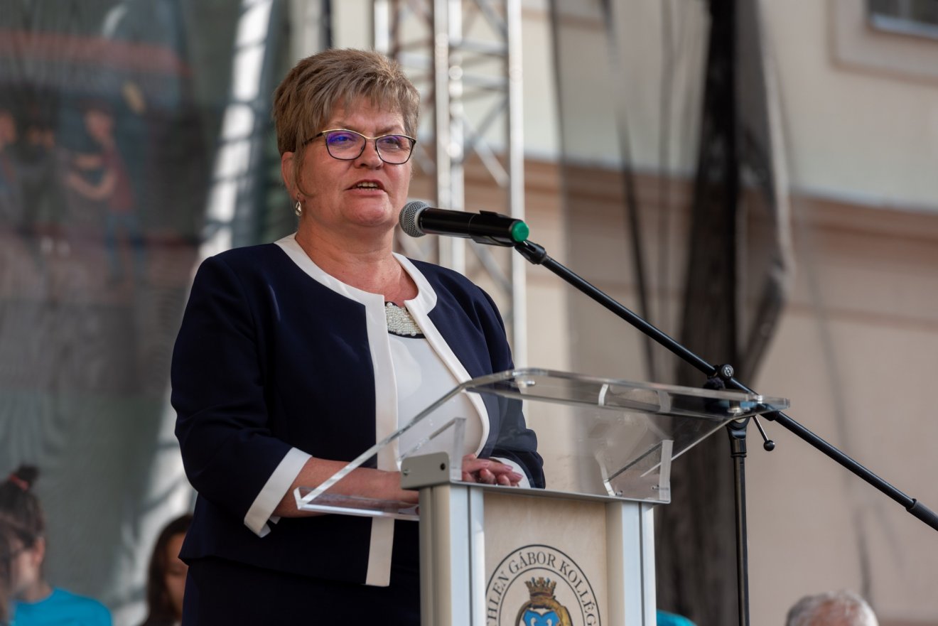 Szőcs Ildikó, a Bethlen Gábor Kollégium igazgatója •  Fotó: Kiss Gábor/RMDSZ