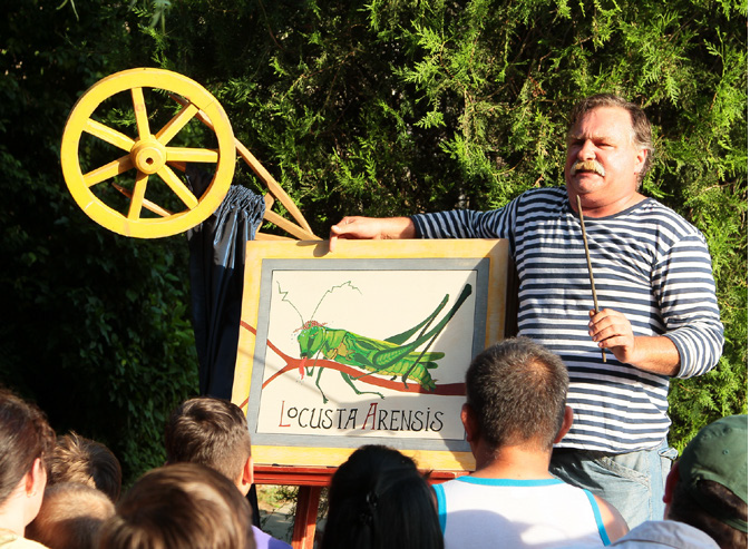 Arany János elbeszélő költeményének eseményei elevenednek meg a bábelőadás táblaképein • Fotó: Szent László Napok