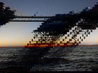 Óriási az érdeklődés az első működő romániai offshore földgázkitermelés iránt