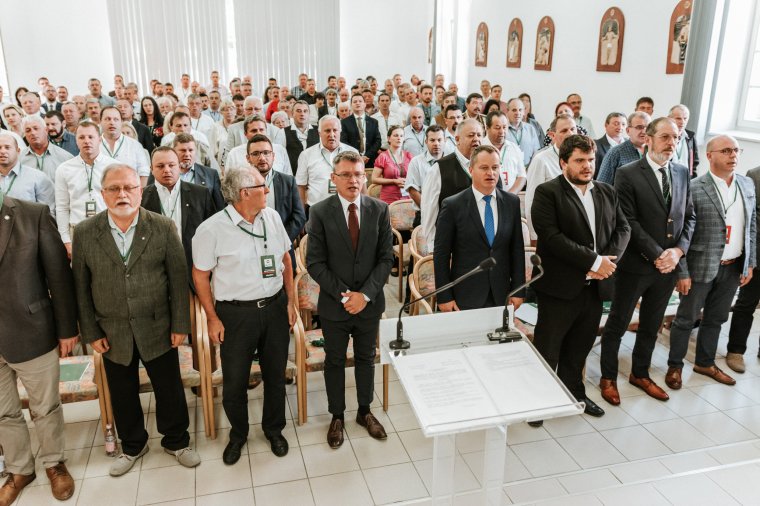 Kiáll az egyesülés mellett az EMNP és az MPP, jogi lépéseket tesznek az EMSZ bejegyzéséért