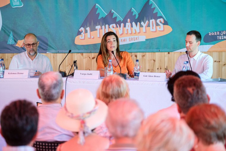 Varga Judit a Tusványoson: ha szétesne az egész EU-s intézményrendszer, az utolsó gerendát a magyarok fogják tartani