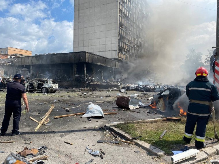 A moldovai határtól mindössze 120 kilométerre fekvő ukrán várost is bombáztak az oroszok