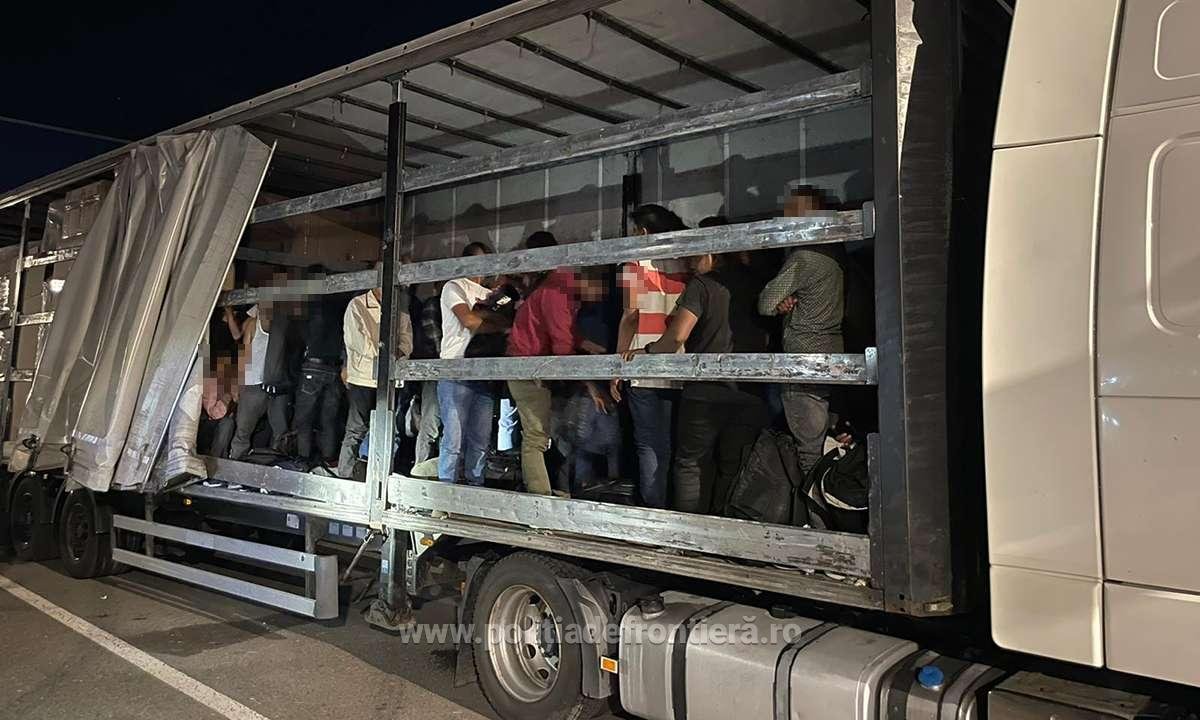•  Fotó: politiadefrontiera.ro