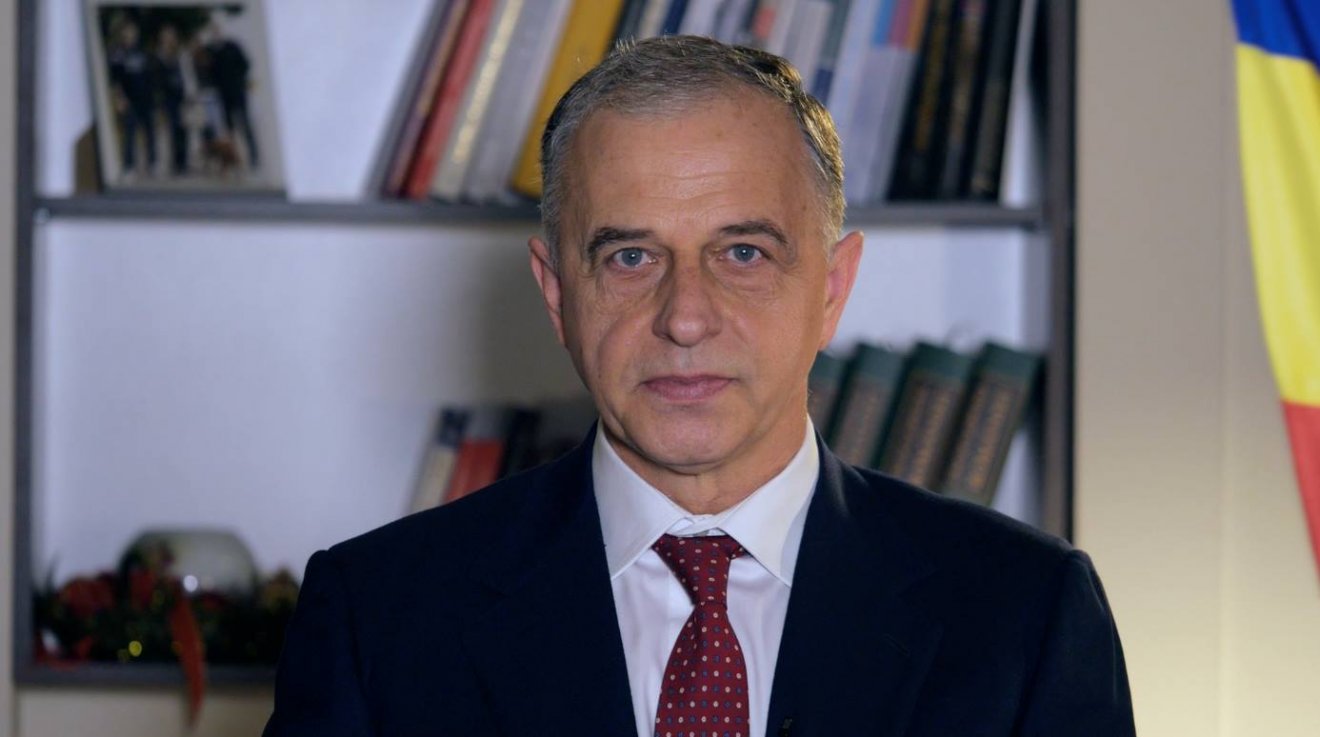 Elnöki ambíciók? Mircea Geoană bejelentkezhet az államfői tisztségre •  Fotó: Facebook/Mircea Geoana
