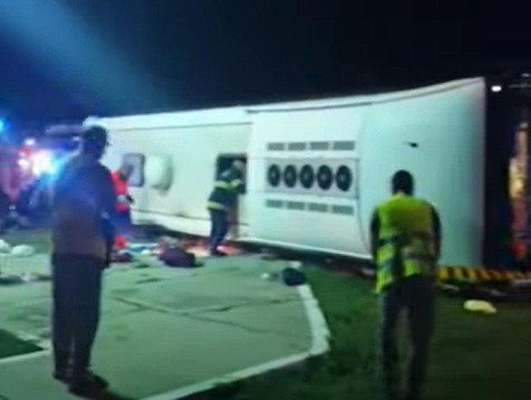 Húsz ukrán állampolgár sérült meg egy súlyos buszbalesetben, Vrancea megyében