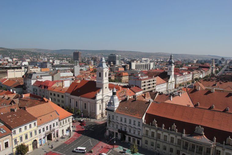 Az emeletes ágy rácsai – egy Felvidékről Erdélybe telepedett lelkésznő története