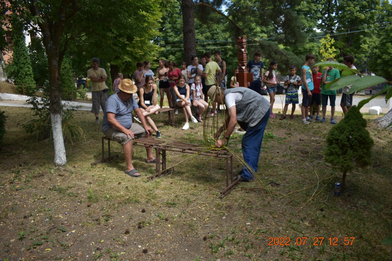 •  Fotó: Ady Endre Iskola, Kalotaszentkirály