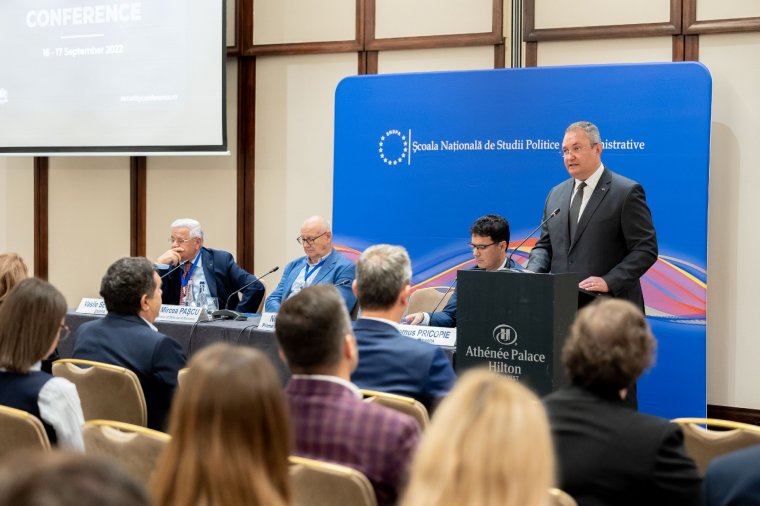 Ciucă: Románia számára abszolút prioritás az Ukrajnával való szolidaritás