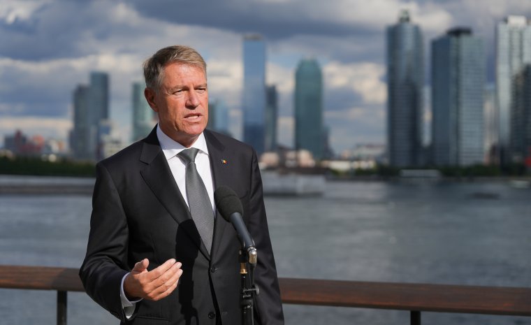 Világot lát: ezúttal közel 8000 kilométerre fekvő országba készül Klaus Iohannis