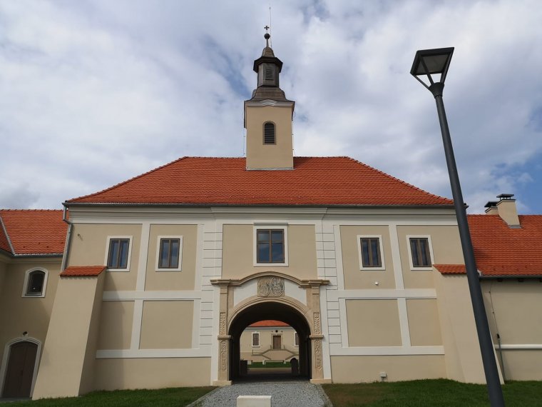 Új köntösben a paszmosi Teleki-kastély, háromnapos fesztivállal nyitják meg