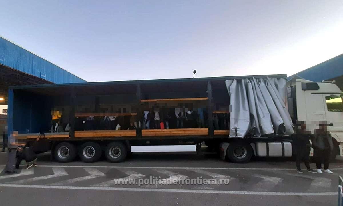 •  Fotó: politiadefrontiera.ro