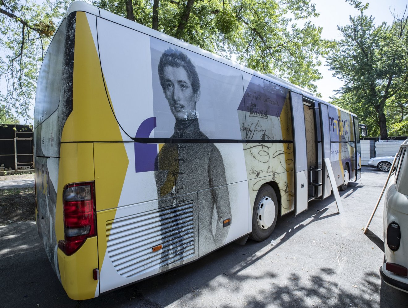 A következő két esztendőben remélhetőleg nagyon sokat fogunk hallani a nemzet költőjéről •  Fotó: Facebook/ Petőfi Irodalmi Múzeum