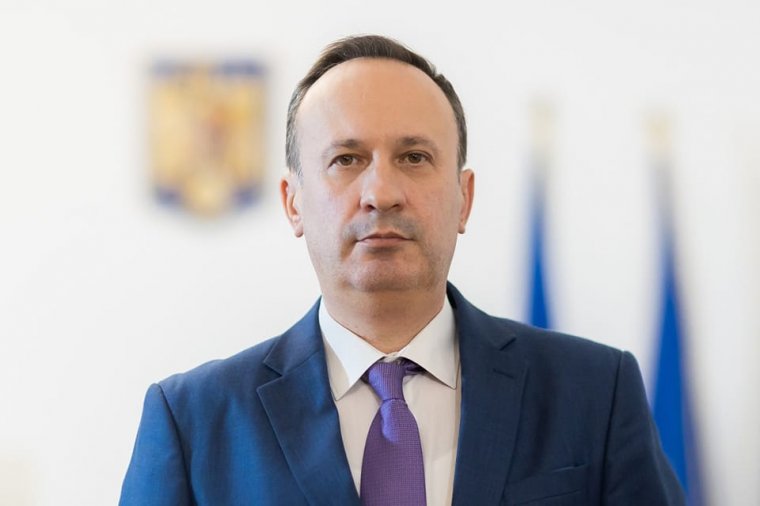Az inflációs ráta alatti mértékben nőnek a nyugdíjak és a közalkalmazotti fizetések, elfogadta a büdzsét a Ciucă-kabinet